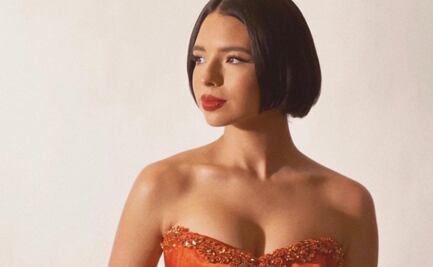 El look de invierno de Ángela Aguilar con abrigo de peluche en tendencia