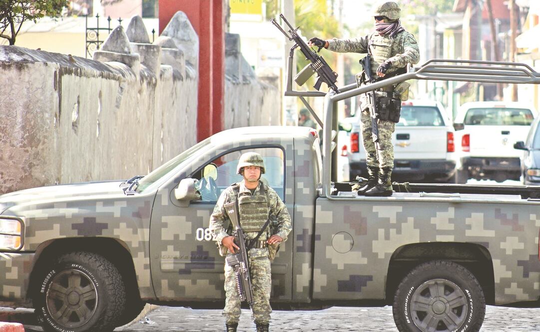 A los militares se les enseñará cómo proceder con mujeres durante los operativos. Foto: ARCHIVO EL UNIVERSAL