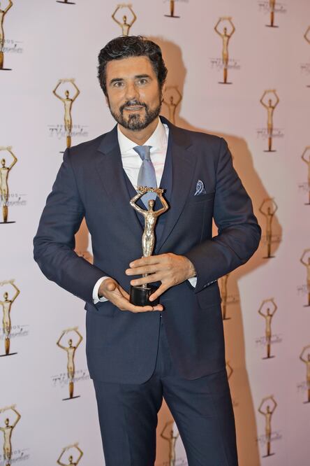 Mejor protagónico de serie. Diego Olivera por Mujeres de negro (FOTOS: IRVIN OLIVARES. EL UNIVERSAL)