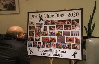 Familiares y amigos asisten a funerales de chef español asesinado en Tijuana