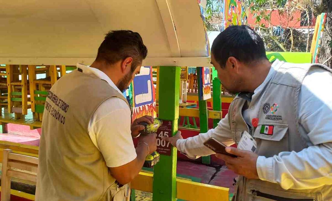 Se supervisará la portada, toldo, tiras, arco, postes, pasamanos, escuadras, entre otras partes de la unidad, se encuentren en perfectas condiciones para ofrecer un recorrido seguro y prevenir riesgos. Foto: Especial
