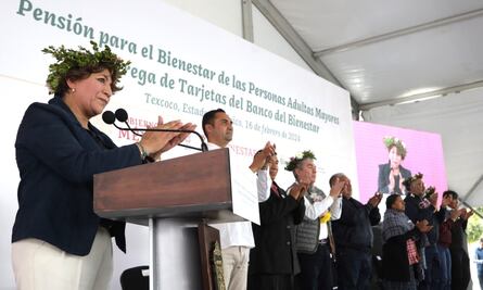 Delfina Gómez entrega más de 26 mil Tarjetas Bienestar en Texcoco 