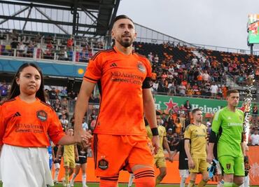 Héctor Herrera confesó que antes de ser futbolista estuvo a punto de ir a Estados Unidos como inmigrante a trabajar como albañil