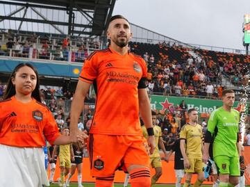 Héctor Herrera confesó que antes de ser futbolista estuvo a punto de ir a Estados Unidos como inmigrante a trabajar como albañil