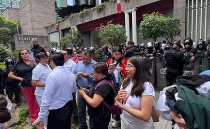 Policías capitalinos encapsulan a trabajadores del sector Salud de Oaxaca; bloquearon la avenida Insurgentes 