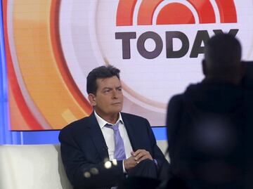 Charlie Sheen revela que es VIH positivo