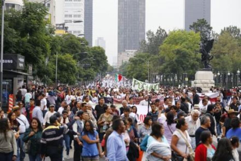 A todo pulmón, a una voz: ¡Fuerza México!