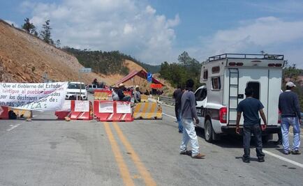 Disputa por manantial en Oaxaca deja un secuestrado y viviendas destruidas