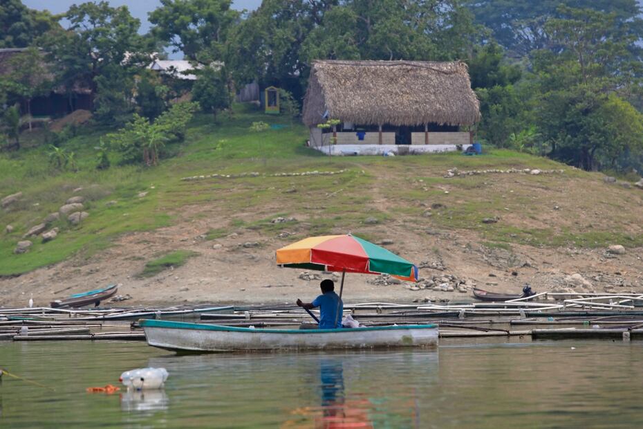 Las profundidades de Mil Islas se convirtieron en el lecho donde yacen restos de los pueblos indígenas que se resistieron a dejar sus tierras de cultivo y murieron ahogados. Foto: Edwin Hernández / El Universal 