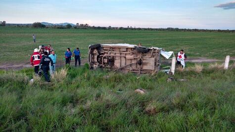 Fallecen 5 jornaleros en accidente carretero en Aguascalientes