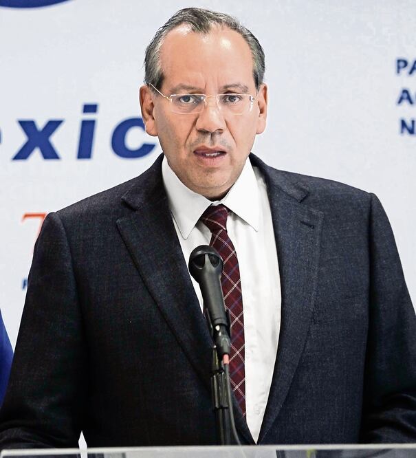 Francisco Gárate, representante del PAN ante el INE, destaca que el partido busca que sus militantes se conduzcan con probidad o de lo contrario serán expulsados (ARCHIVO. EL UNIVERSAL)