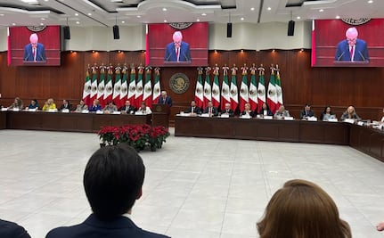 Tres mil lotes son urbanizados para reubicar a familias desplazadas en Sinaloa: Rocha Moya