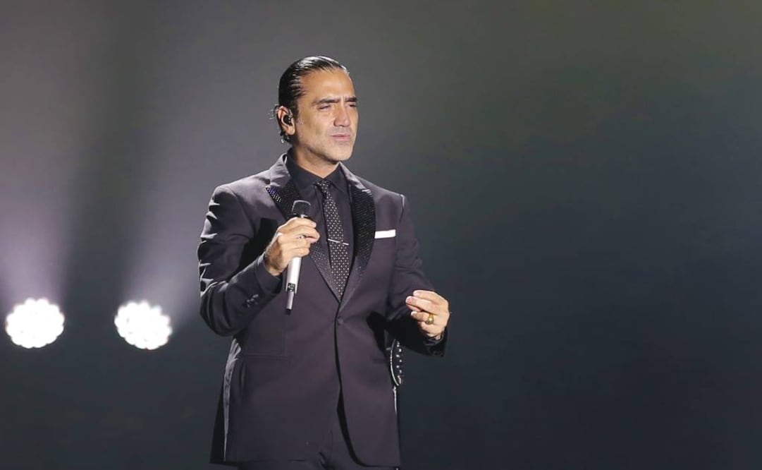 Alejandro Fernández se disculpó por un incidente en un avión FOTO: ARCHIVO