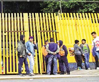 Tras 5 meses, regresan Prepa 9