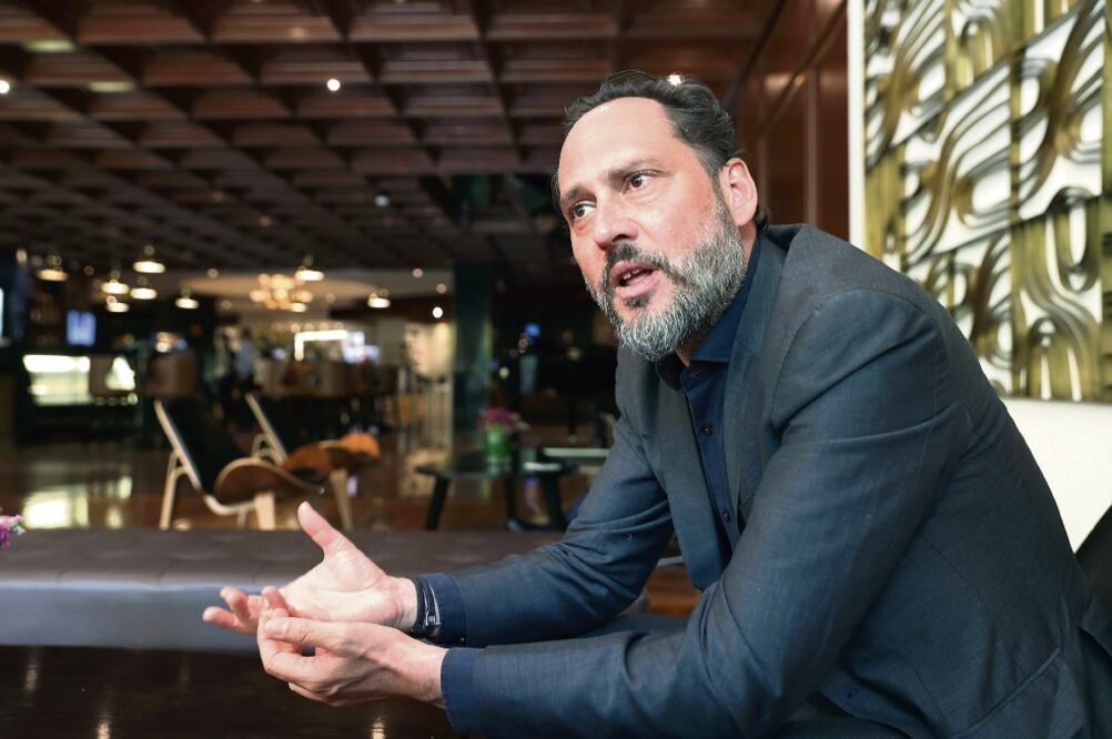 Pablo Bello, director ejecutivo de la Asociación Interamericana de Empresas de Telecomunicaciones, aseguró que los apoyos del gobierno deben permitir que las familias de más bajos ingresos se puedan conectar (JUAN CARLOS REYES. EL UNIVERSAL)