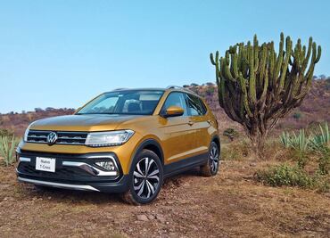 Primer contacto: Volkswagen T-Cross 2022, ahora con motor turbo
