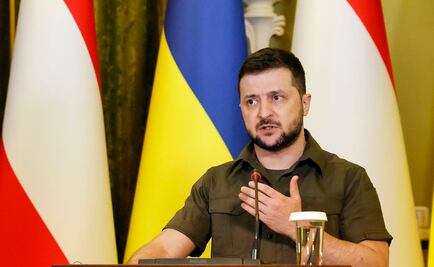 "Tenemos que luchar, pero luchar por la vida", dice Zelensky al buscar paz pese a ataques rusos