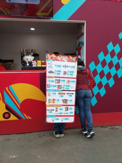 Los costos de las comidas y bebidas en el GP de México / Foto: Oscar Torres- EL UNIVERSAL