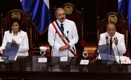 Canciller dominicano se desmaya después de juramentación