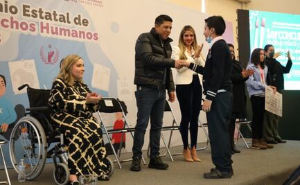 Gobernador de SLP entrega Premio Estatal de Derechos Humanos 2022; llama a no acabar con la civilidad moral 