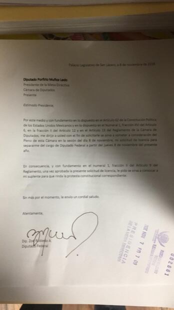 Zoé Robledo pide licencia como diputado para ir a Segob