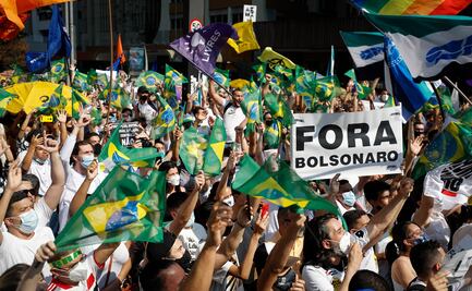 Cientos protestan contra Bolsonaro en Brasil