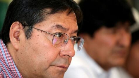 Por qué en Bolivia temen que el virtual presidente electo quede bajo la sombra de Evo Morales