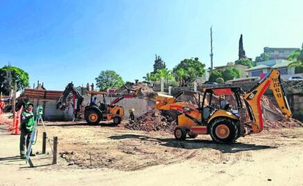 Let the construction companies talk