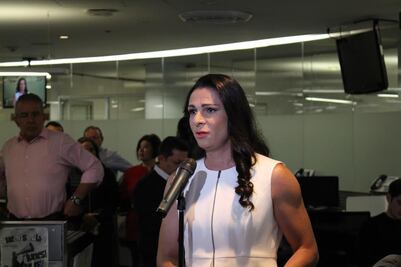 Ana Guevara presenta iniciativa contra violencia de género