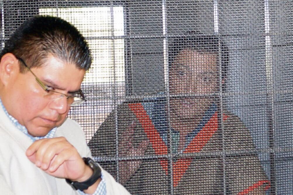 En abril de 2017, el juez Sexto de lo Penal condenó al ex gobernador a dos años y 10 meses de prisión y le impuso el pago de 18.8 millones de pesos (ARCHIVO ELUNIVERSAL)