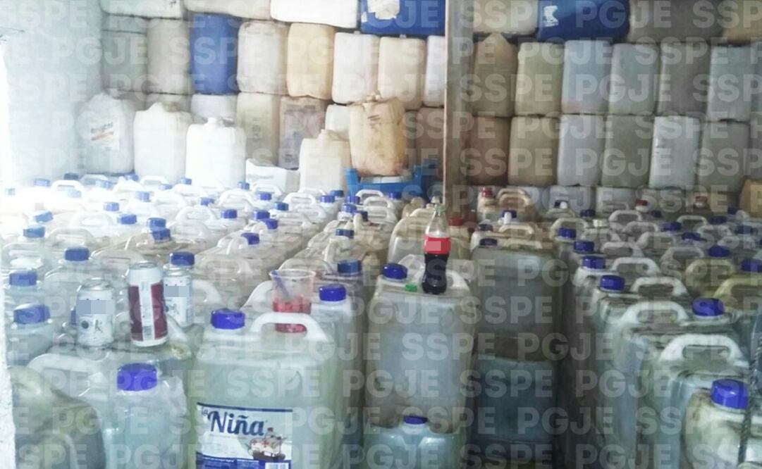 El material estaba distribuido en distribuido en 611 bidones de plástico con capacidad de 20 litros cada uno. /Especial