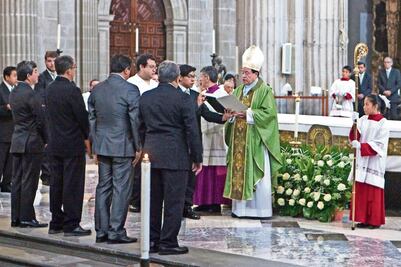 Iglesia pone en tela de juicio las reformas estructurales