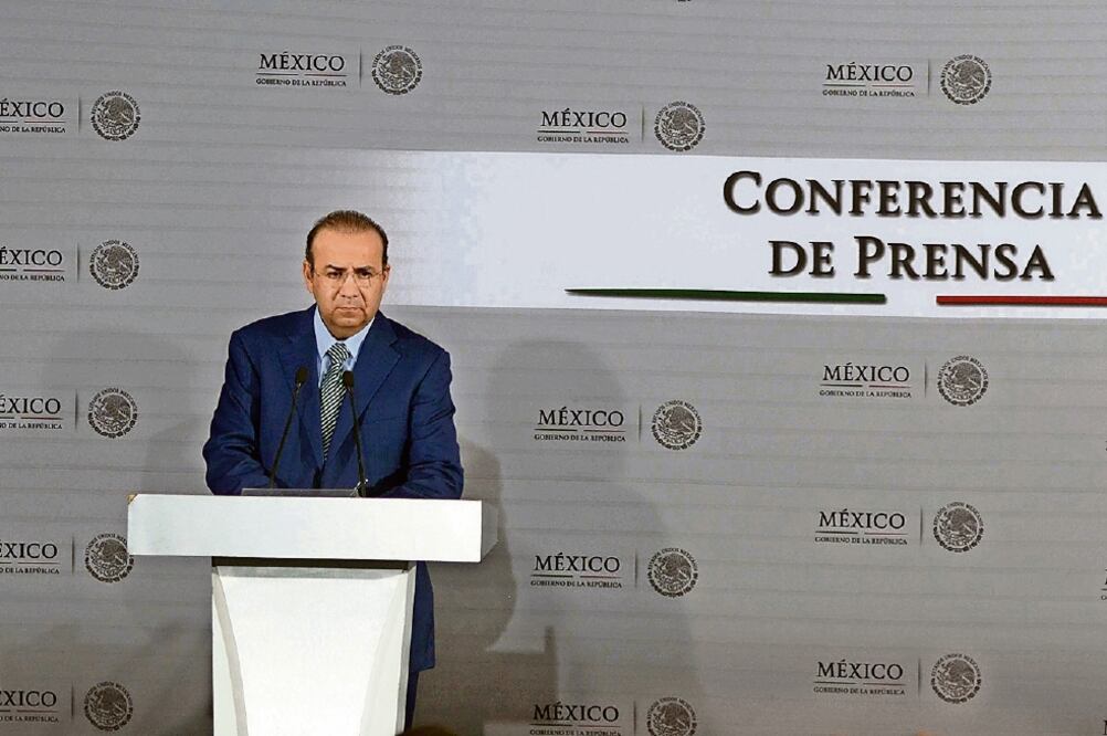 El titular de la STPS, Alfonso Navarrete Prida, dijo que las políticas que intente implementar un jefe de Estado deben estar apegadas a la realidad (PRESIDENCIA)