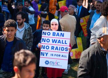 Otro juez bloquea veto migratorio de Trump; prevalece para Venezuela y Norcorea