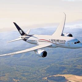 Aeroméxico se ampara por llegada de Emirates Airline