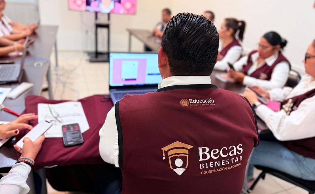 La SEP convocó a madres, padres y familias a registrar a sus hijas e hijos de 1.º a 6.º de primaria de escuelas públicas en el programa Beca Rita Cetina. Foto: Especial