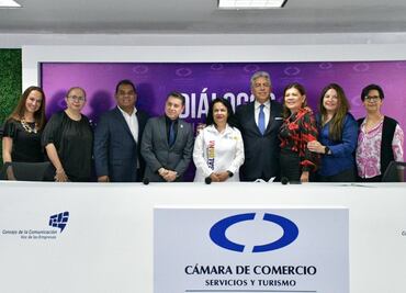 Margarita Saldaña  lamenta ausencia de contrincantes en debate organizado por la Canaco