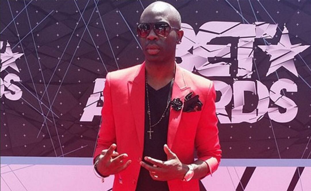 Samuel Sarpong Jr. trabajó como modelo de Tommy Hilfiger, Versace, Gucci, Dolce & Gabbana y Dona Karan hasta que en 1994 debutó en televisión en la serie "El mundo de Angela". FOTO: Especial