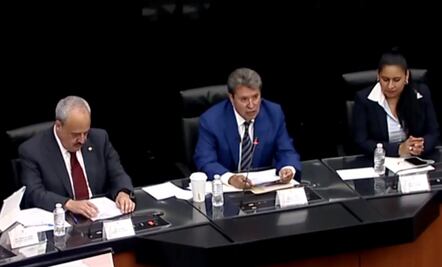 Urge Monreal aprobar nuevo código de procedimientos civiles y familiares