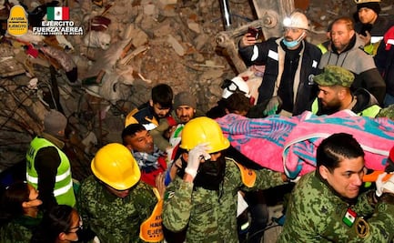 FOTOS: Así rescató el Ejército Mexicano a una persona con vida en Turquía