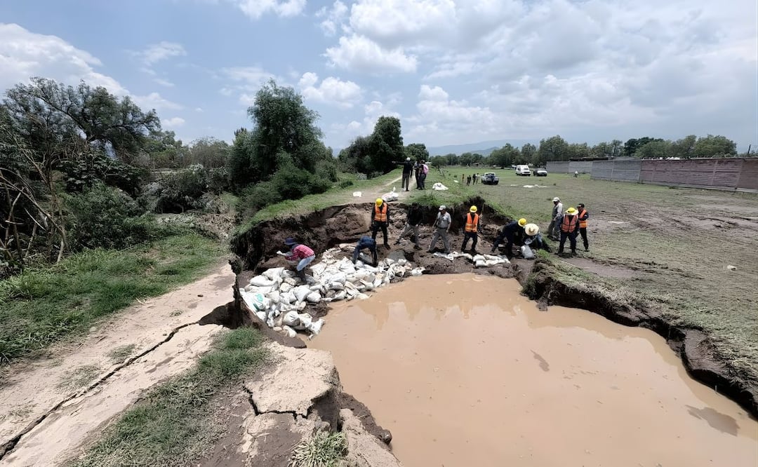 Luego del desbordamiento del río Papalotla, Conagua, junto con autoridades y la sociedad civil, finalizaron los trabajos de reconstrucción. | Foto: Especial.