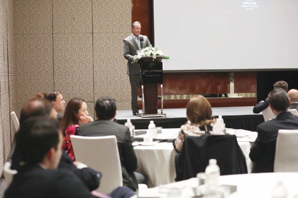 El gobernador Quirino Ordaz encabeza una gira de promoción comercial en China. Ayer se reunió con integrantes de la Federación de Industria y Comercio.