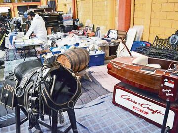 Familia Duarte se llevó cuadros... y hasta la vajilla