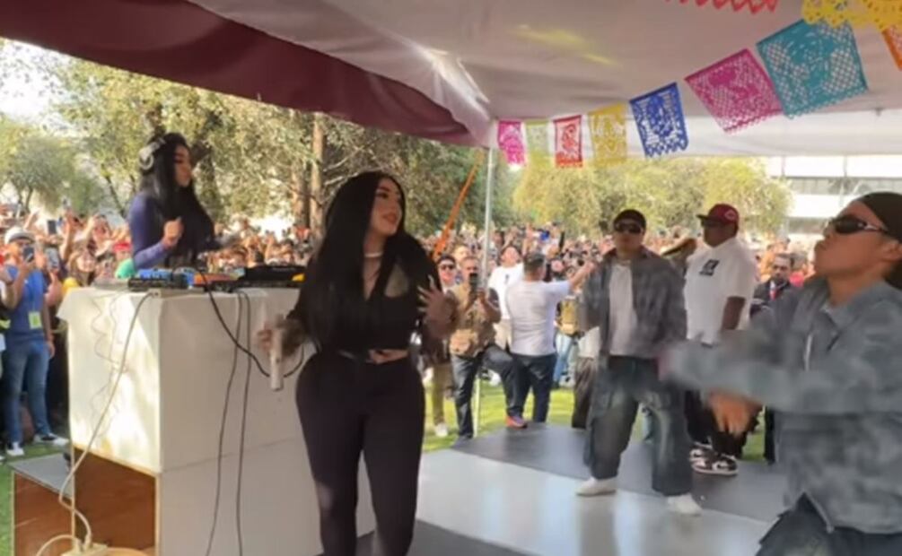 Bellakath en IPN. / Foto: Tomada de Instagram.