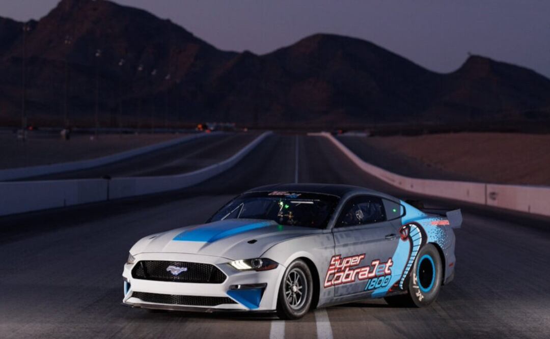 Ford Mustang Super Cobra Jet 1800