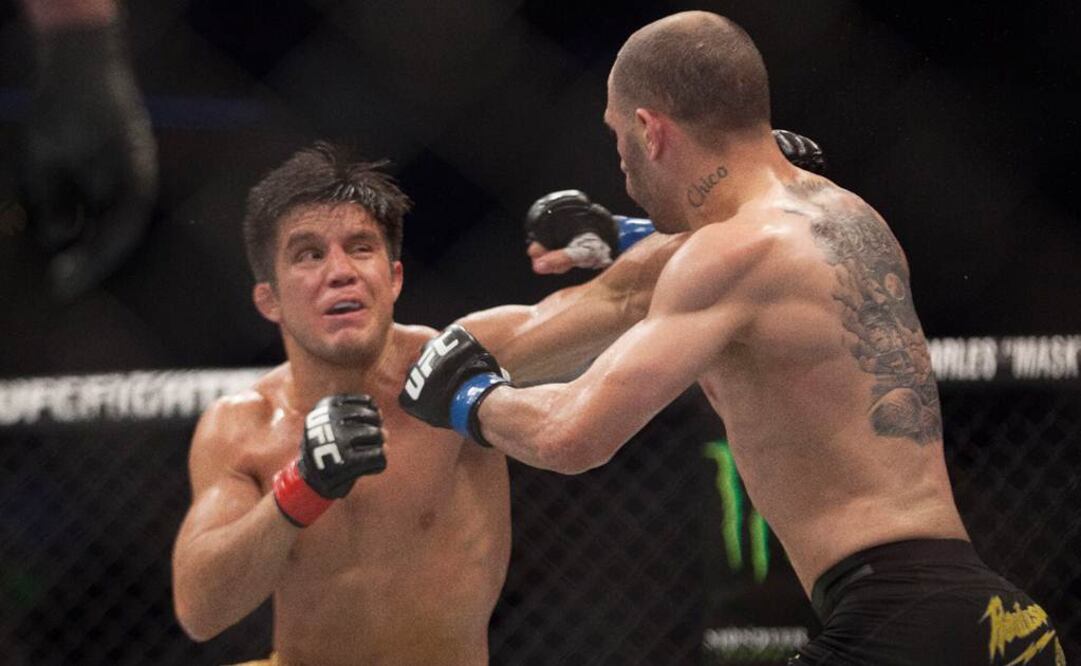 Cejudo (izq.), medallista de oro en los Juegos Oímpicos de Beijing 2008 en lucha, llega a nueve victorias en la UFC. FOTO: GERMÁN ESPINOSA. EL UNIVERSAL