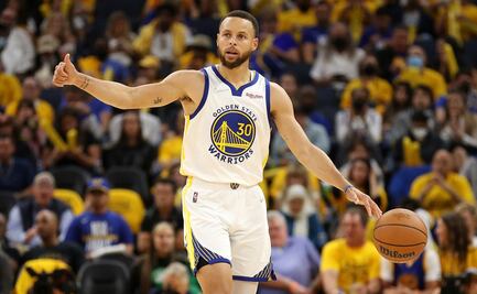 Stephen Curry comanda a los Golden State Warriors a llevarse el juego 2 de las Finales de la NBA