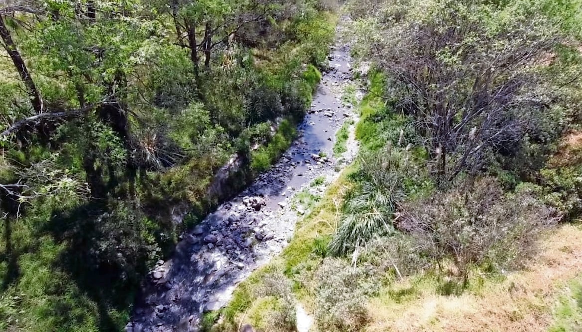 Las tres descargas aportan 92% de los contaminantes detectados en el río que alimenta la presa San Juan, dijo el funcionario. Foto: Gisela González Granados / EL UNIVERSAL