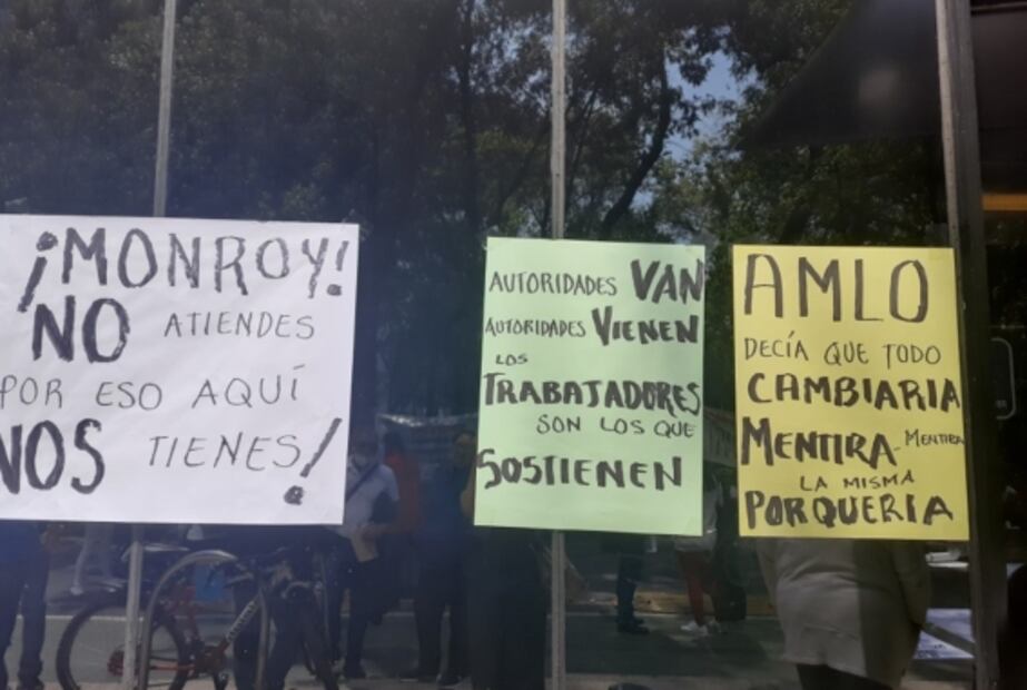 Sindicato de Cultura bloquea lateral en Reforma. Denuncian “engaño” en vez de aumento salarial