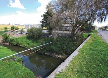 Olor a gasolina “paraliza” ejido
